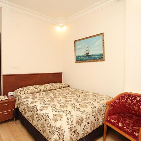 Turvan Hotel Istambul Exterior foto